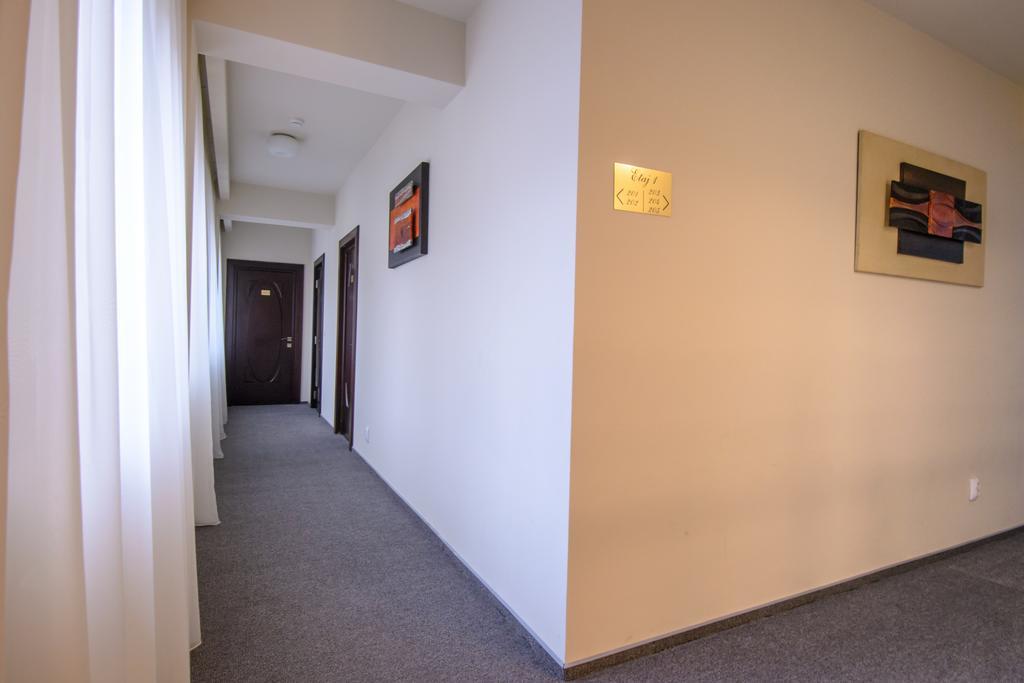 Pietrele Lui Solomon Hotel Brasov Exterior photo